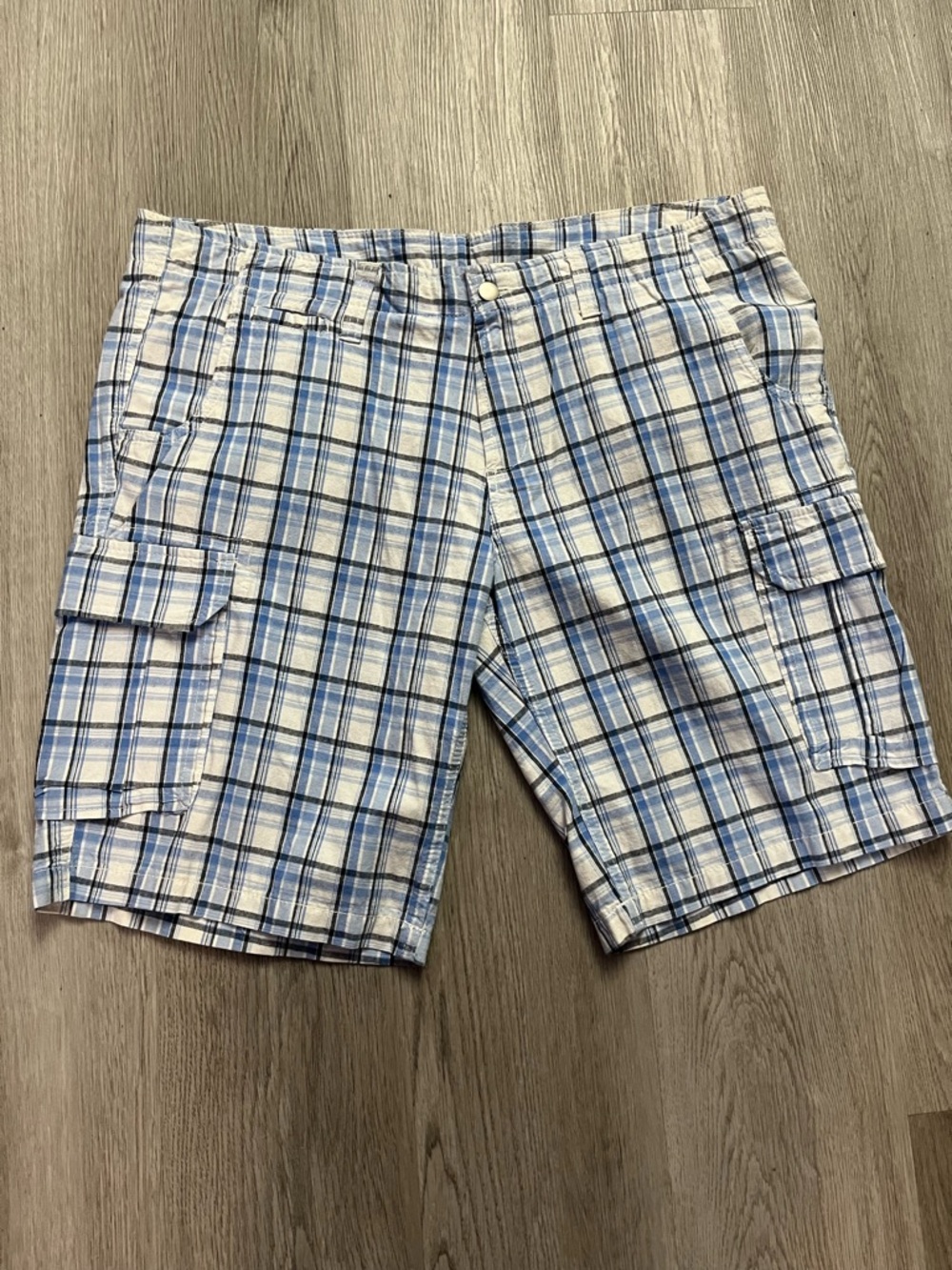 🔥0095–Men's Blue Plaid Cargo Shorts - Casual Pocketed Style
